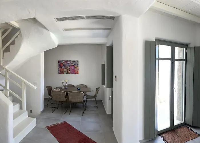 Dream 2, ολόκληρος χώρος με πισίνα Villa Parikia (Paros)