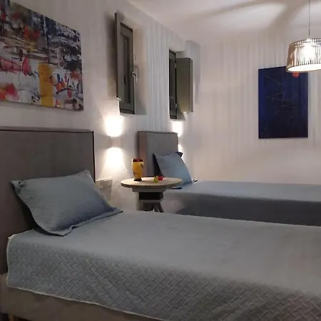 Dream 2, ολόκληρος χώρος με πισίνα