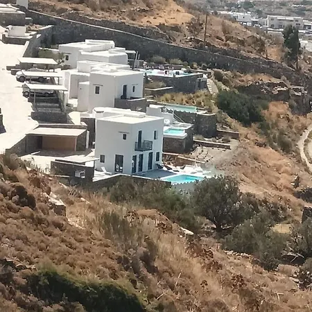 Dream 2, ολόκληρος χώρος με πισίνα Парос