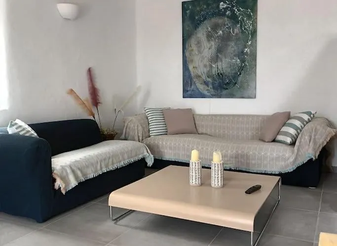 Dream 2, ολόκληρος χώρος με πισίνα Парос