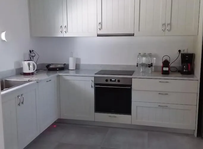 Dream 2, ολόκληρος χώρος με πισίνα